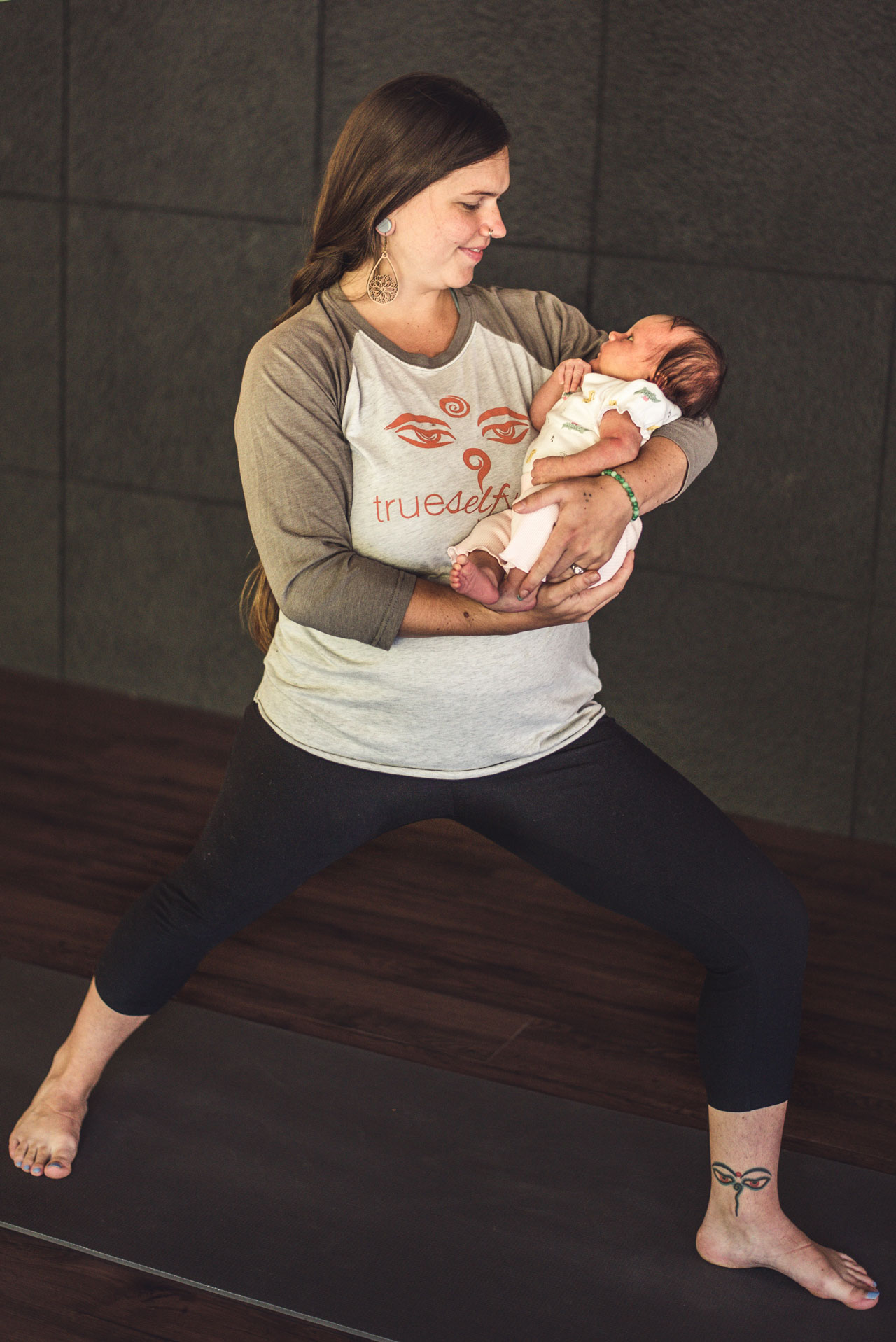 Postnatal Yoga Poses: The Art Of Yoga After Pregnancy: Mather